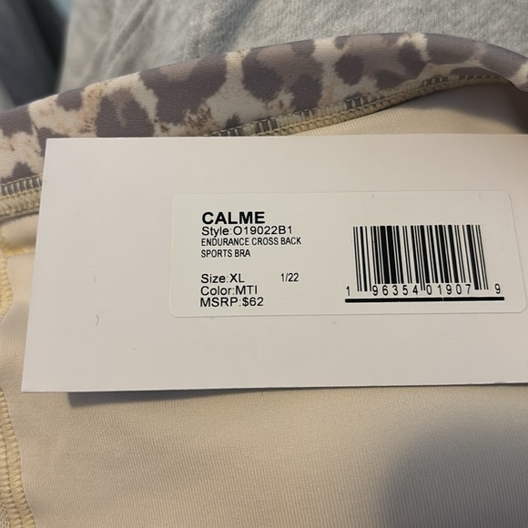 Calme Endurance NWT women's s gray cheetah print sports bra size XL - Picture 8 of 10